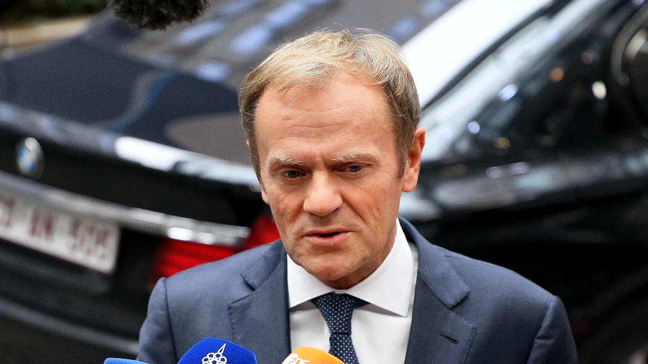 Deranjat de acuzațiile venite de la Londra, Donald Tusk cere Marii Britanii să declanșeze rapid procedura Brexit