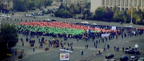 Aproape 4.000 de manifestanți antiRoșia Montană, în marș prin fața DNA. A șaptea duminică de proteste. LIVE