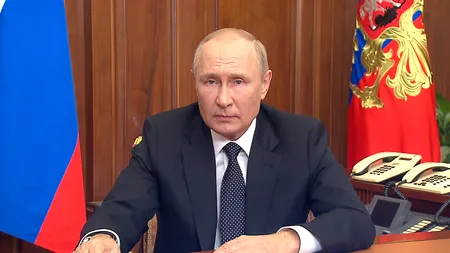 Vladimir Putin a ordonat proiecţia în cinematografe a unor filme documentare despre ofensiva rusă în Ucraina