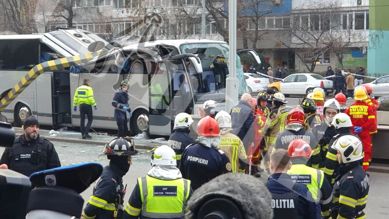 Raed Arafat, despre accidentul grav din București: „Au fost mobilizate toate forțele de la serviciul de ambulanță, de la SMURD”