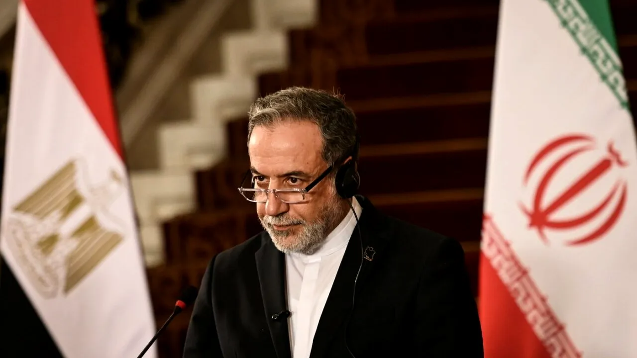 IRANUL va renunța la un acord cu AIEA, dacă statele occidentale vor reinstaura sancțiunile împotriva programului său nuclear