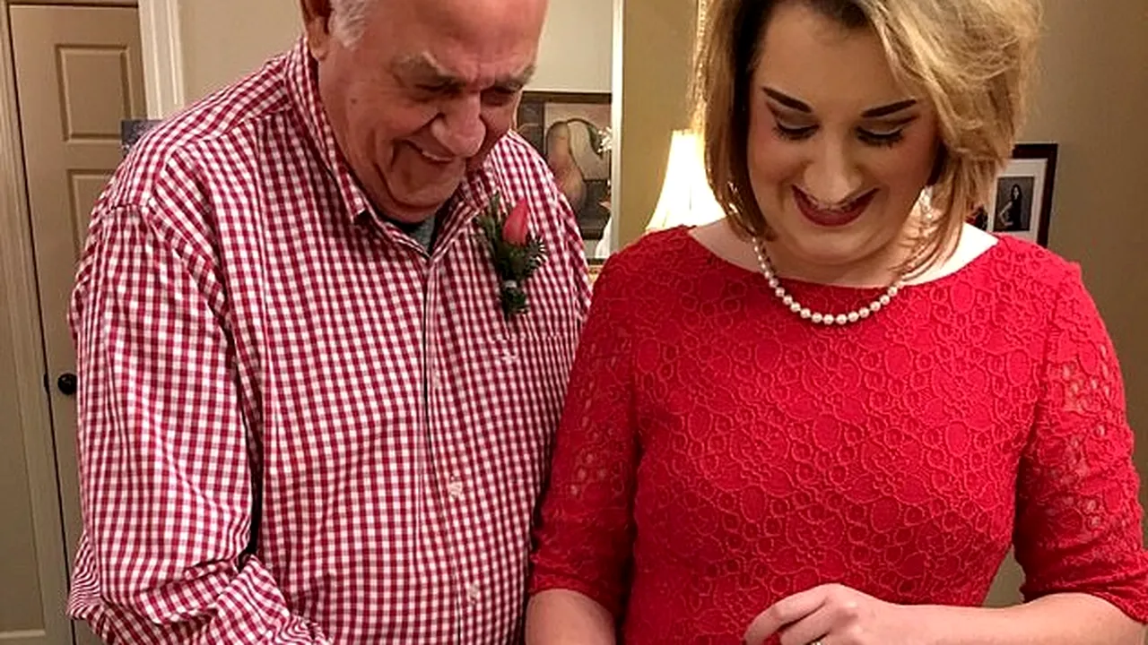 El are 79 de ani, iar ea 24. Diferența de 55 de ani nu a stat în calea fericirii lor: Ne iubim profund și dorim să avem un copil - FOTO