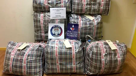 FRANȚA. Șofer român de TIR, prins cu droguri ascunse în sacoșe de rafie / Ce cantitate de canabis i-au găsit polițiștii în remorcă