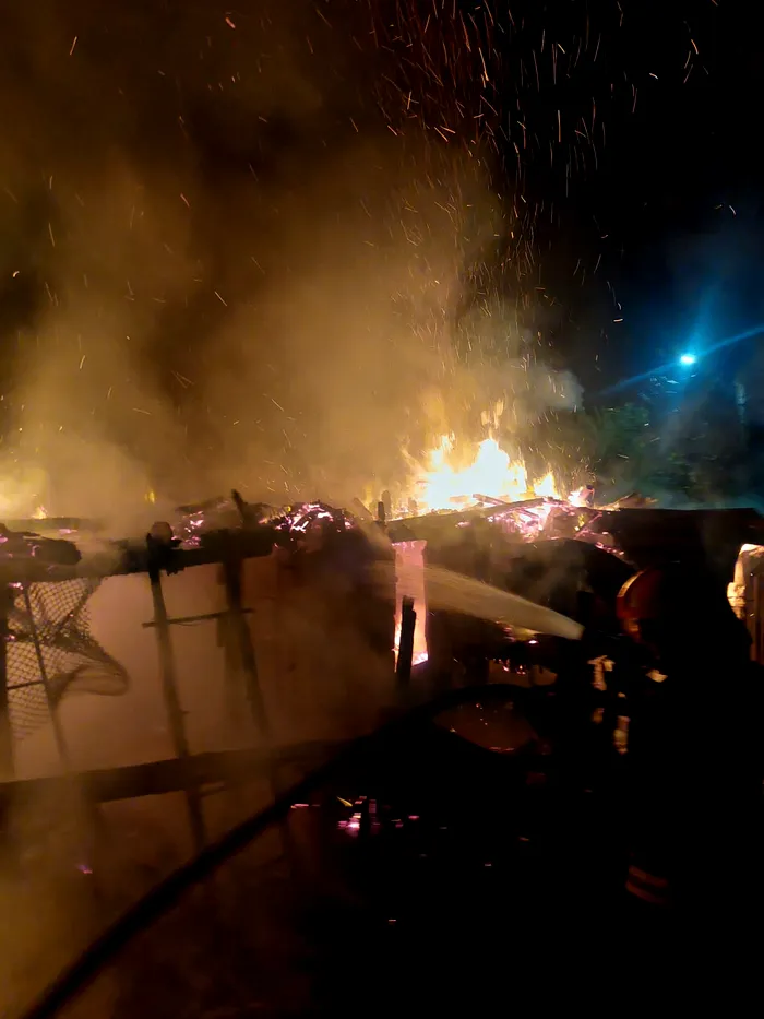 Argeș: O femeie de 82 de ani, imobilizată la pat, a murit ars de vie