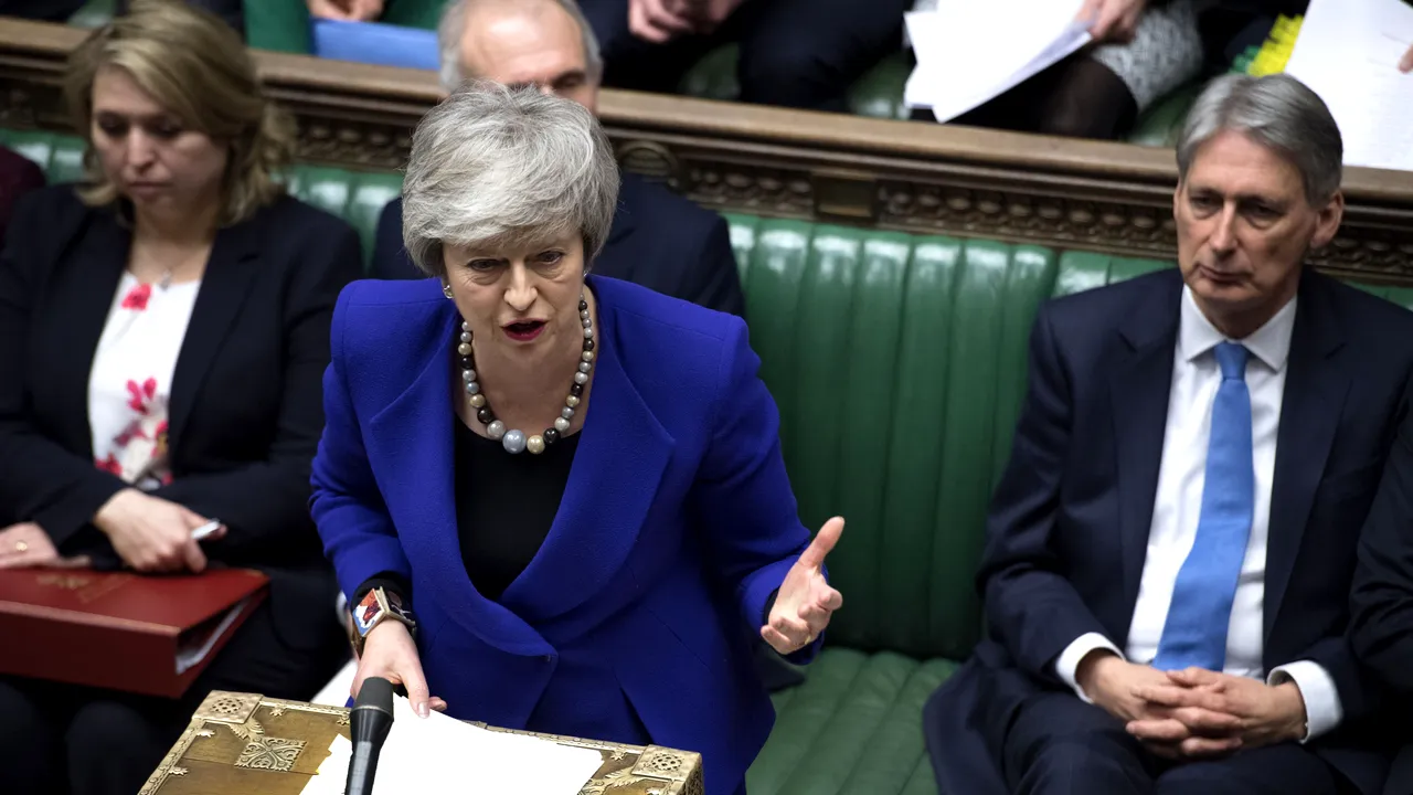 Camera Comunelor RESPINGE din nou Acordul Brexit / Ce opțiuni sunt, potrivit premierului Theresa May / Reacția UE 