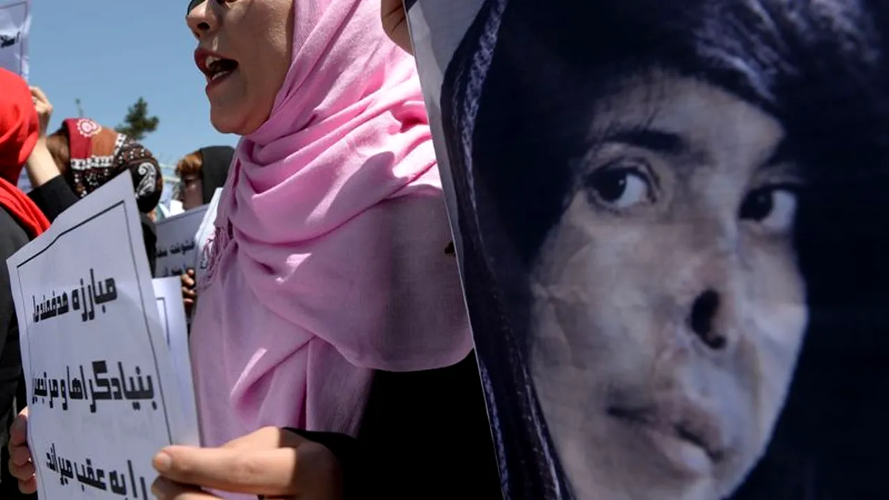 RAPORT OMS. Una din trei femei suferă violențe fizice sau sexuale, la nivel mondial