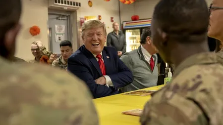 Cartofi și făinoase, în loc de fructe și legume: Cum propune Donald Trump să schimbe meniul școlilor din SUA