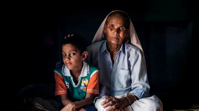 La ce vârstă a născut această femeie din India: Mulți oameni mă întreabă dacă este nepotul meu