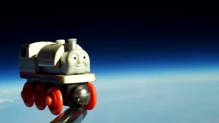 Un bărbat din SUA a trimis în spațiu o locomotivă. VIDEO