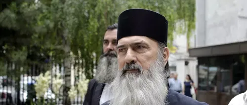 Primarul Constanței îi cere lui ÎPS Teodosie să demoleze biserica ridicată ilegal pe un trotuar: ”Vă invit la responsabilitate și să respectați decizia definitivă a instanței”