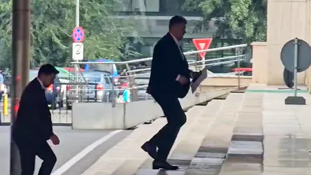 Fum alb în COALIȚIE. Parlamentare între tururile alegerilor prezidențiale/Parlamentarele pe 1 decembrie. Prezidențiale pe 24 noiembrie și 8 decembrie