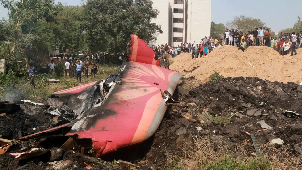 Premierul Indiei este „ȘOCAT” de accidentul aerian produs în Ahmedabad /„Gândurile mele sunt la toate persoanele afectate”