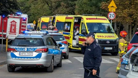Alertă la o școală din Polonia. Un adolescent de 19 ani a înjunghiat cu cuțitul mai mulți elevi și un profesor. Câte victime se află în stare gravă