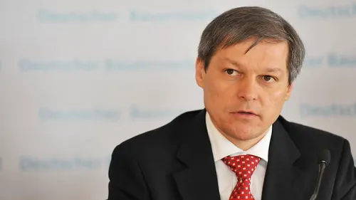 Cioloș TATONEAZĂ O ALIANȚĂ cu USR pentru europarlamentare: Discutăm frecvent.  Și formal, și informal