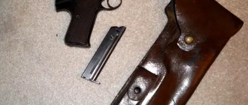 Un pistol și 66 de cartușe, găsite în podul clădirii unde este și sediul PSD Bistrița-Năsăud