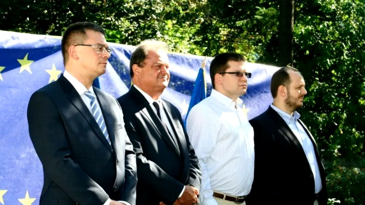 Mihail Neamțu ratează startul ARD. De ce nu semnează Noua Republică protocolul alianței antiUSL
