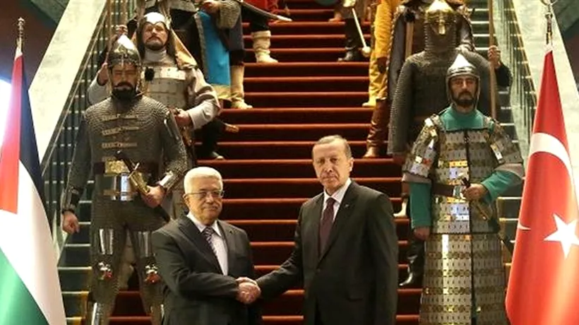 Cum a fost primit președintele palestinian în Turcia