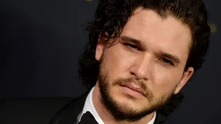 Visul fanilor Game of Thrones a devenit realitate. Jon Snow s-a logodit 