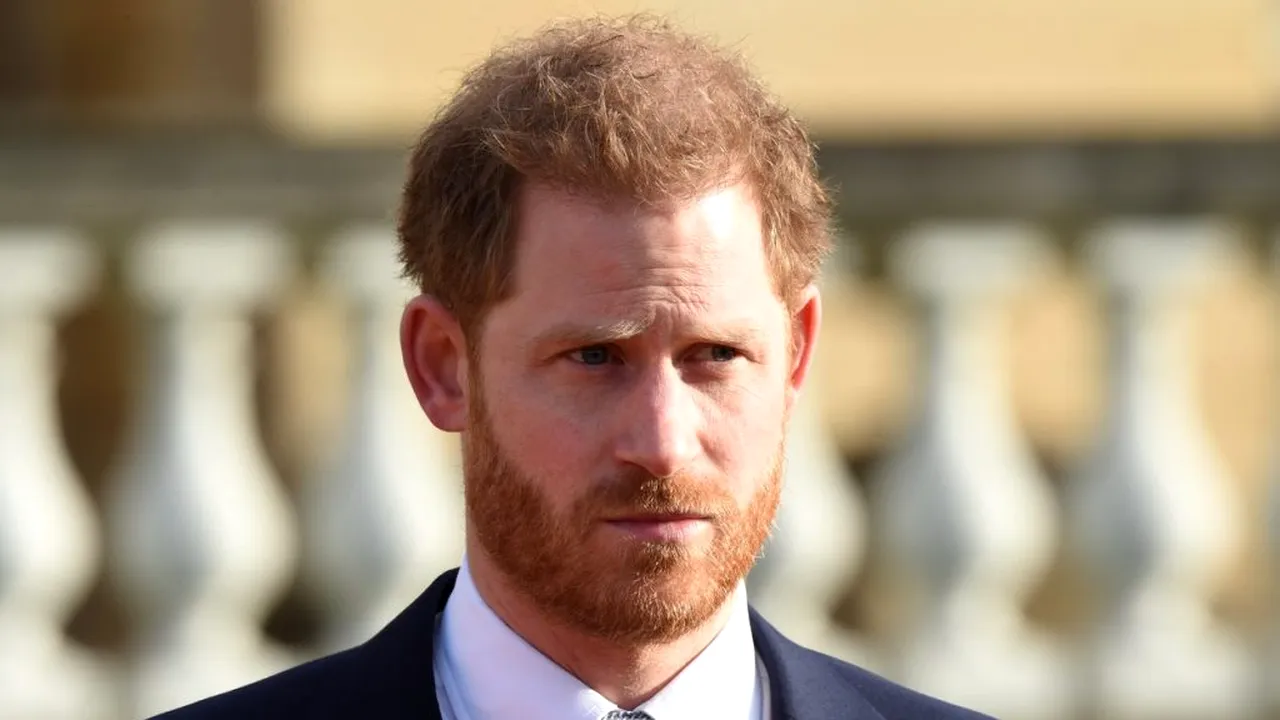 Criză în Familia Regală britanică | Prima reacție a prințului Harry / Decizia retragerii, luată cu „mare tristețe
