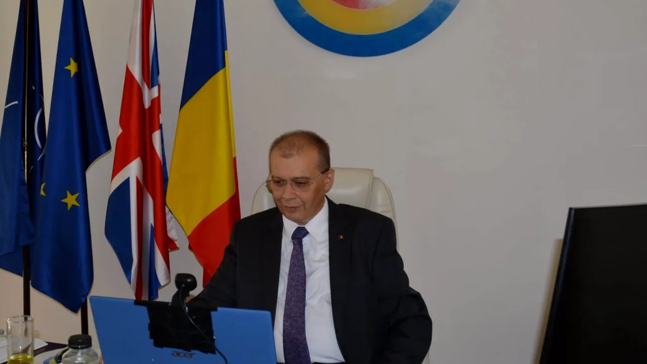 Iohannis recheamă în țară alți 14 ambasadori. Printre aceștia se numără Dan Mihalache și Adrian Cioroianu