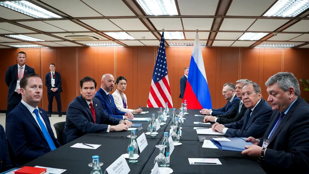 Marco Rubio s-a întâlnit cu ministrul rus de Externe, Serghei Lavrov, în Filipine. Cât au durat discuțiile și ce subiecte au avut pe agendă
