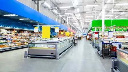 Economia Rusiei nu este sufocată de sancțiunile Occidentului, ci de producția armamentului și de creșterea cheltuielilor pentru RĂZBOIUL cu Ucraina