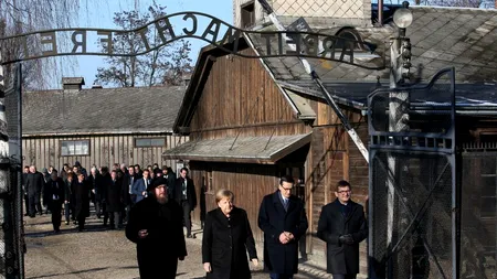 Prima vizită a Angelei Merkel la Auschwitz. Mesajul transmis de cancelar, în locul în care au murit peste un milion de oameni. VIDEO