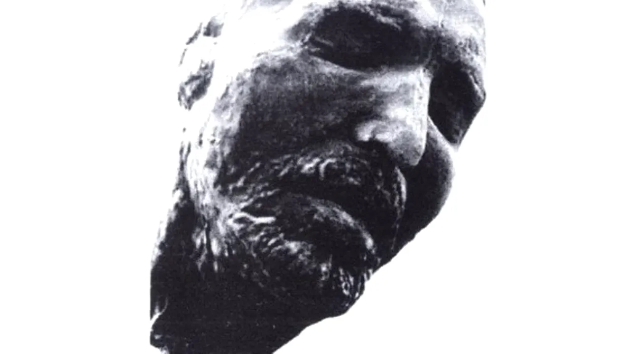 BOR  i-ar fi anulat și botezul