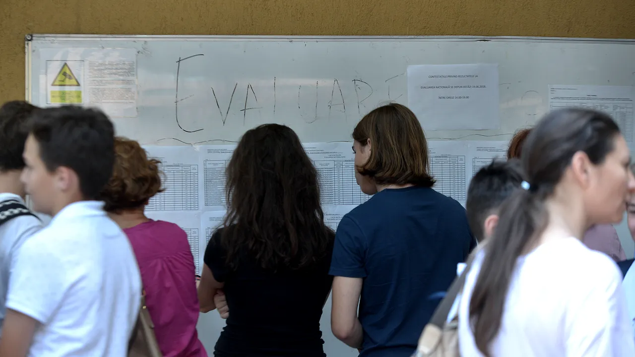 Simulare Evaluare Națională. SUBIECTE LA LIMBA ROMÂNĂ. Pentru prima dată au participat și elevii clasei a VII-a