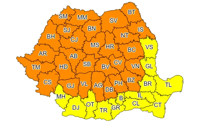COD PORTOCALIU. Întreaga țară, sub avertizare meteo! Descărcări electrice, averse torențiale, grindină și vijelii - HARTĂ 