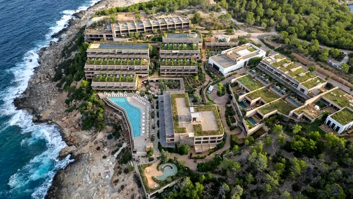 Hotelul Six Senses din Ibiza 
