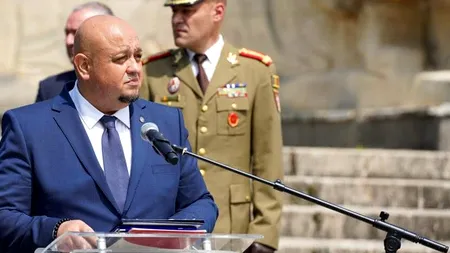 Prefectul unui județ din România vrea ca elevii să intoneze zilnic Imnul Național. „Această practică sporește conștiința civică și PATRIOTICĂ”