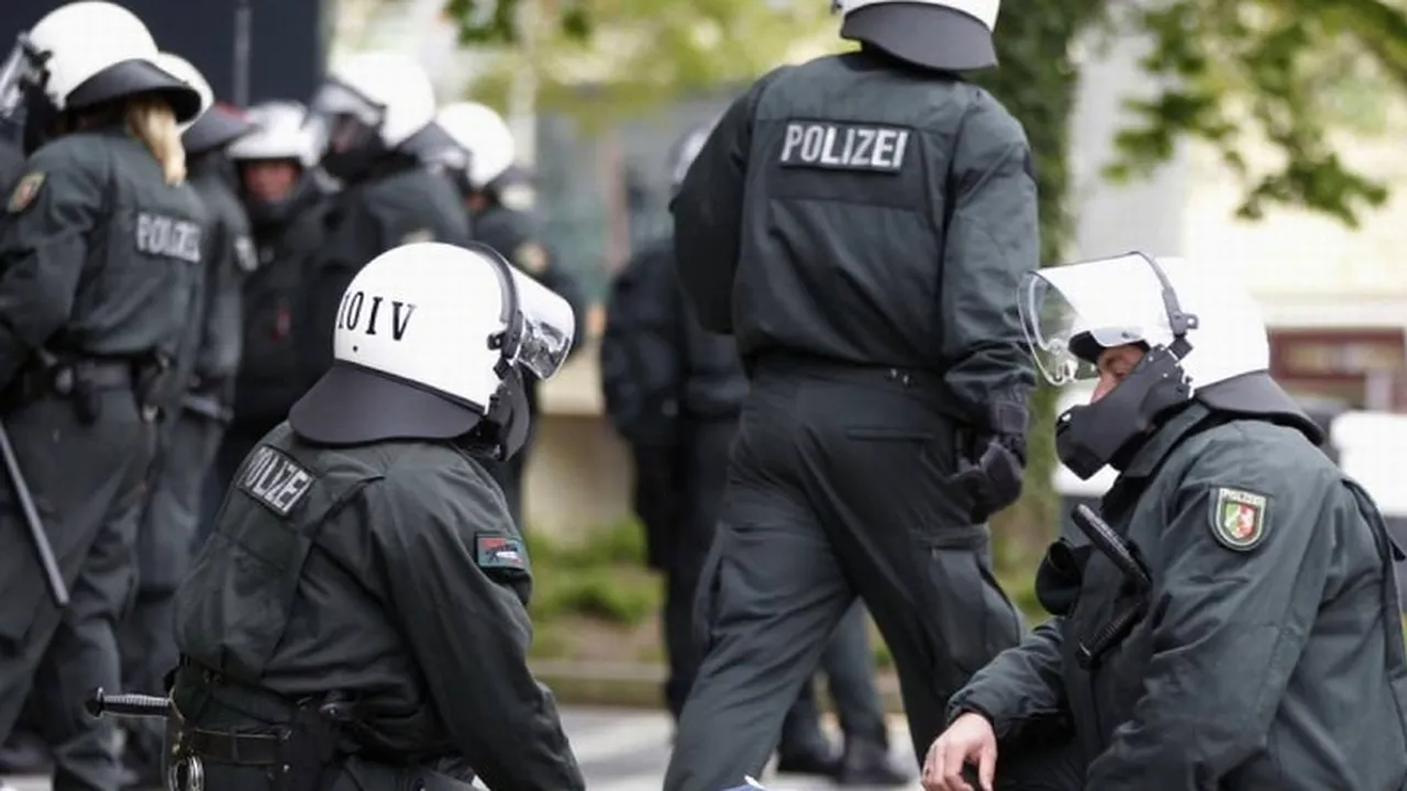 Trei suspecți voiau să organizeze un atac terorist în Germania