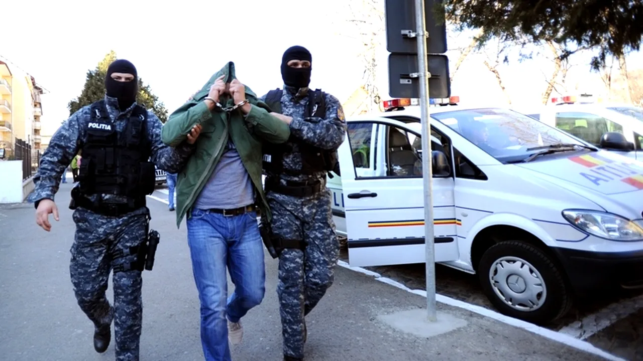 Un bărbat a răpit un copil și l-a abandonat într-o grotă, pentru a se răzbuna pe fosta iubită