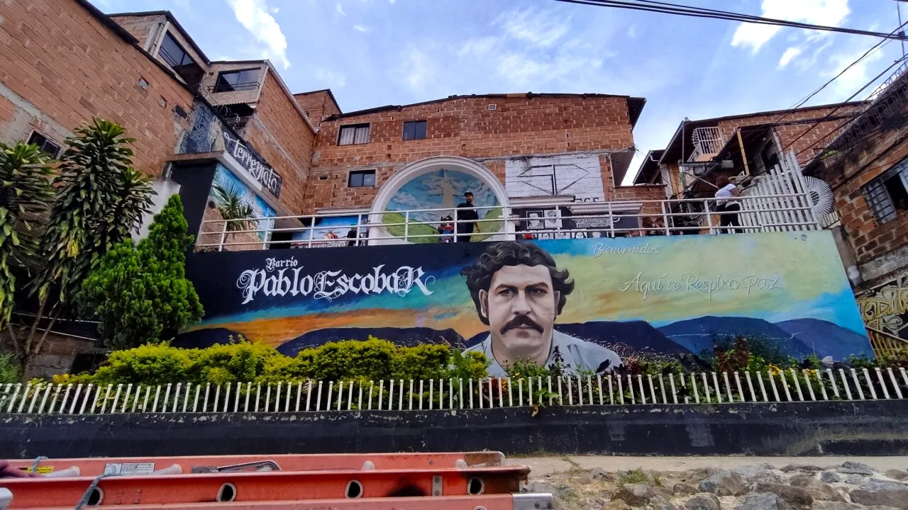 Urmașii lui Pablo Escobar, în pericol?! Nicolas, nepotul celebrului traficant, amenințat cu moartea de tatăl său