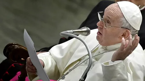Papa Francisc: „Încă există lideri care seamănă moarte şi ucid oameni nevinovaţi, iar mulți asistă cu indiferență”