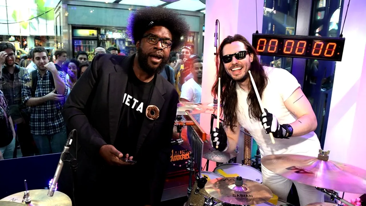 Toboșarul Andrew W.K. a stabilit un nou record mondial