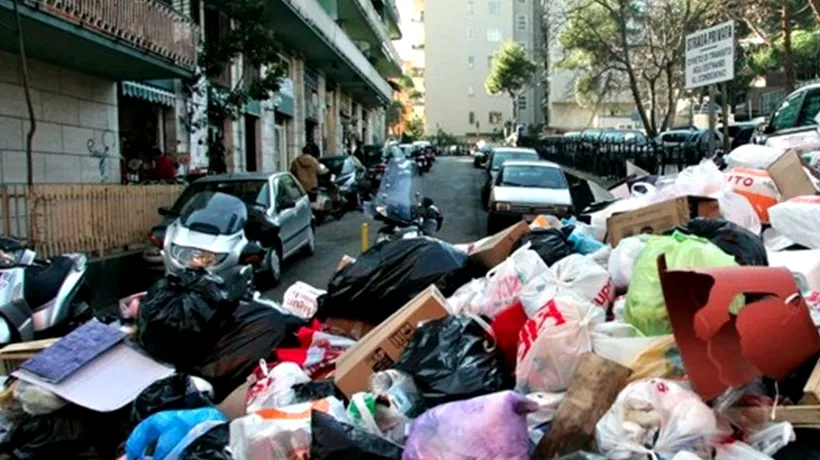Sufocată de gunoaie Italia vrea să transfere deșeuri menajere în gropi de gunoi din România 