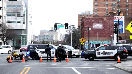 Atac armat în SUA. Un imam a fost împuşcat mortal în faţa unei moschei de lângă New York