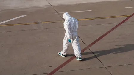 INSP: 156 cazuri noi de COVID și 3 decese. Crește numărul pacienților de la ATI