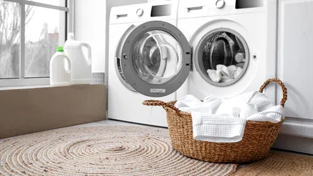 Ai voie să speli rufele înainte de Revelion? În ce zile poți repune în funcțiune mașina de spălat