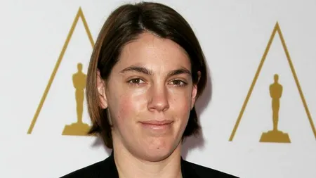 O femeie de 30 de ani a plătit o avere pentru a nu avea niciun vecin. Cum arată casă. GALERIE FOTO