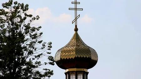 APEL. Ce le cere enoriașilor un preot din Vrancea în Noaptea de Înviere. Este primul om al Bisericii care solicită așa ceva