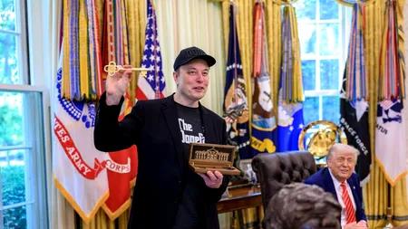 Se caută înlocuitor pentru Space X, compania lui Musk. Administrația Trump tatonează companii RIVALE