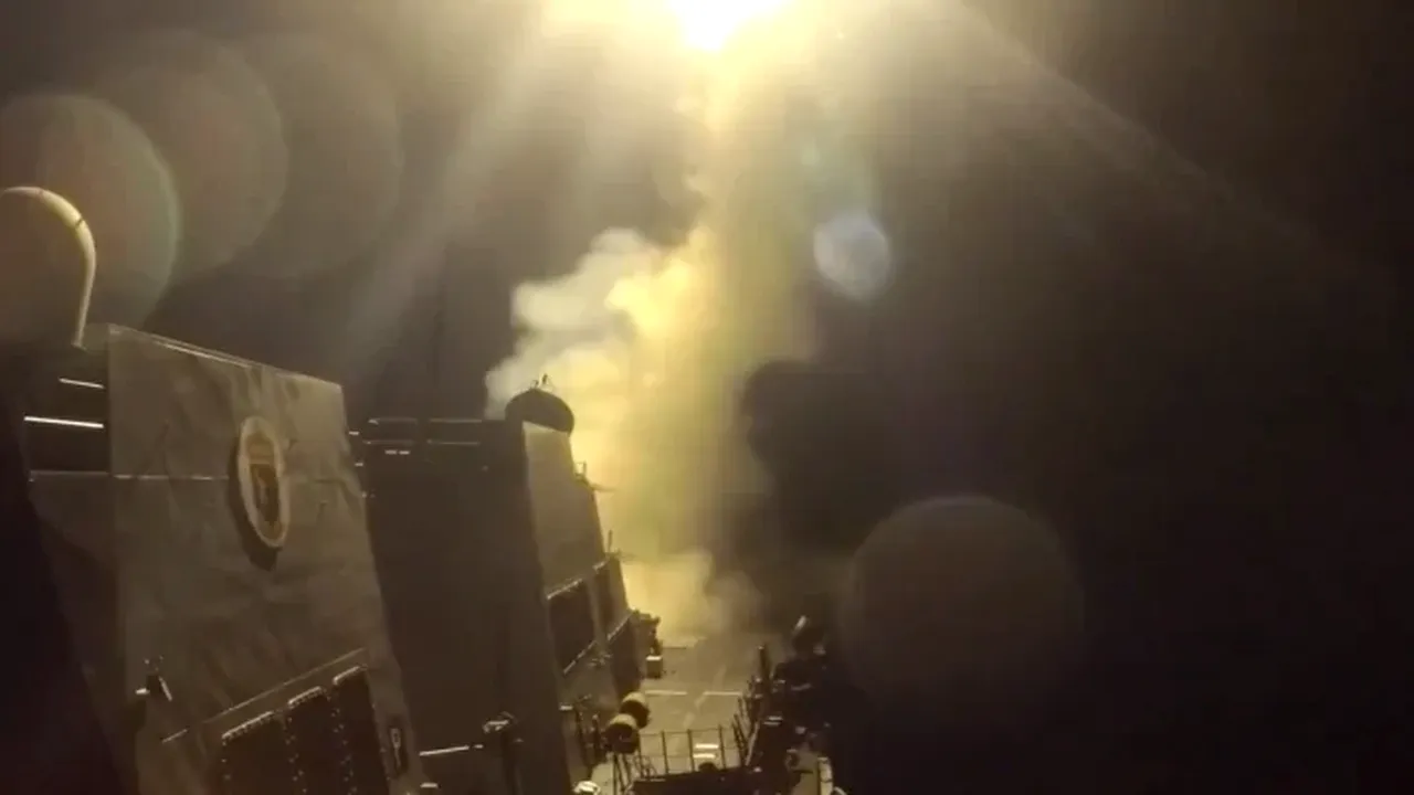Lovituri ale SUA în Iran ca represalii la atacul iranian de ieri / Proteste violente la Beirut după armistițiul Israel-Liban