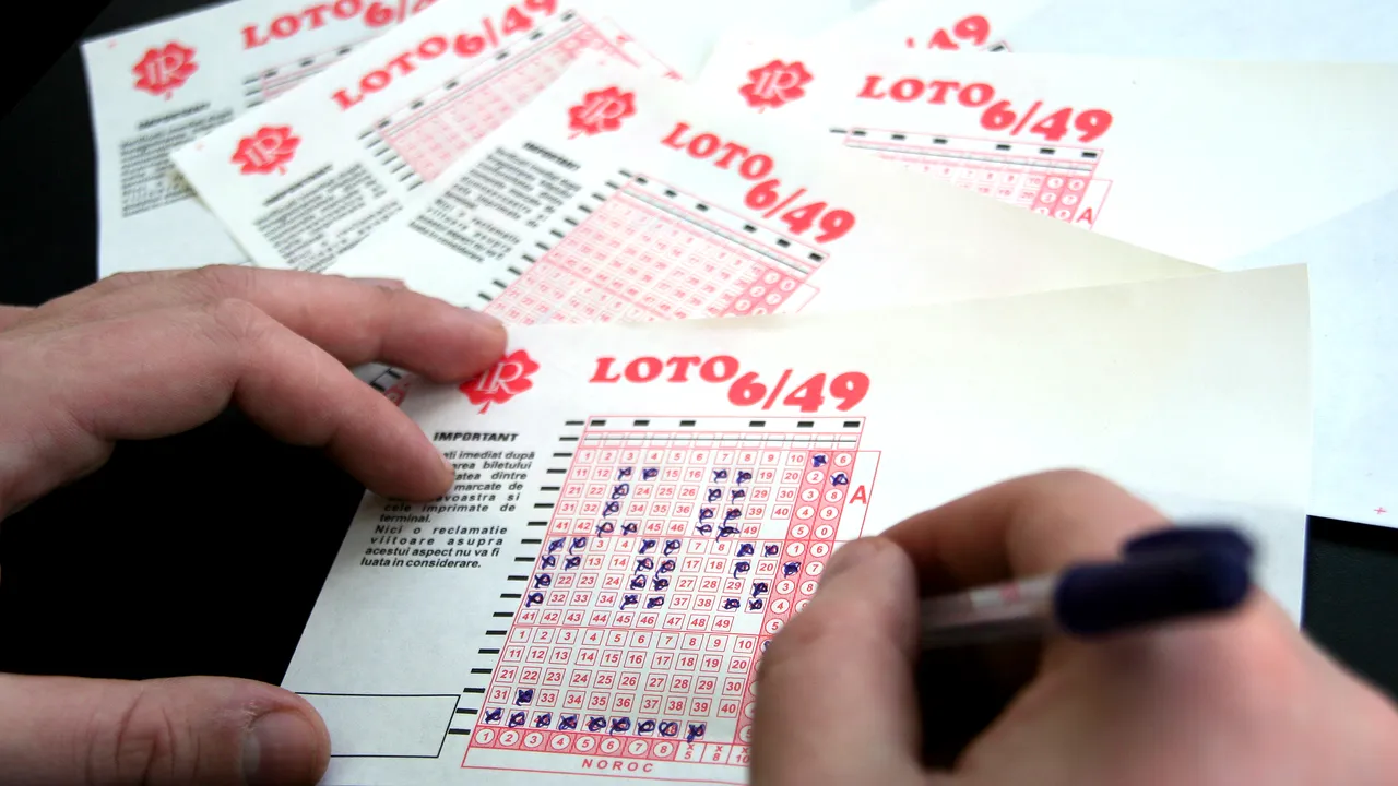 LOTO 6/49 NUMERE EXTRASE la TRAGEREA de duminică, 2 decembrie. Premiile la LOTO 6/49 și JOKER nu au fost câștigate