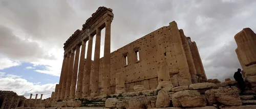 Jihadiști din cadrul Stat Islamic au plasat explozibili la Palmyra. Orașul din patrimoniul UNESCO ar putea fi aruncat în aer