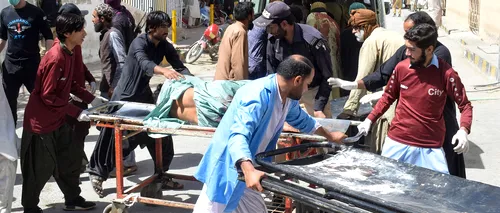 Zeci de morți în urma unui atac terorist produs la o moschee din Pakistan
