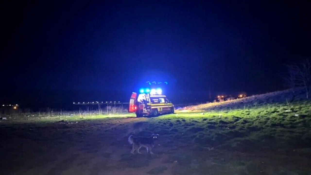 Primarul Bacăului, anchetat după ce a chemat noaptea pe teren un director din concediu, iar acesta și-a rupt piciorul