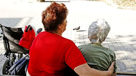 De necrezut! Ce a primit o BADANTĂ moldoveancă de la pensionara pe care o îngrijea. Testamentul a lăsat-o fără cuvinte